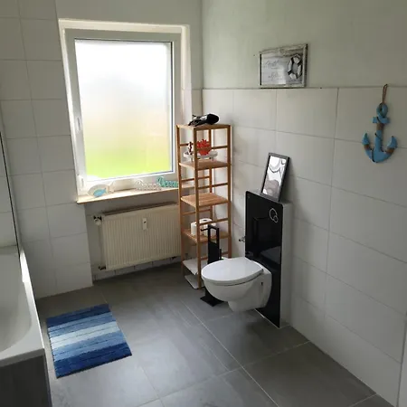 Juttas Ferienwohnung 비덴코프