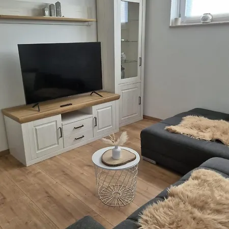 Juttas Ferienwohnung 아파트 *